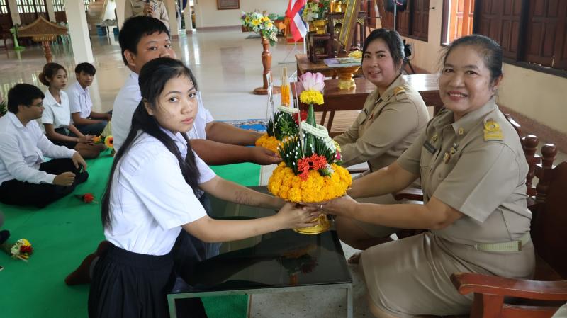 16. พิธีไหว้ครู สกร.ระดับอำเภอคลองขลุง